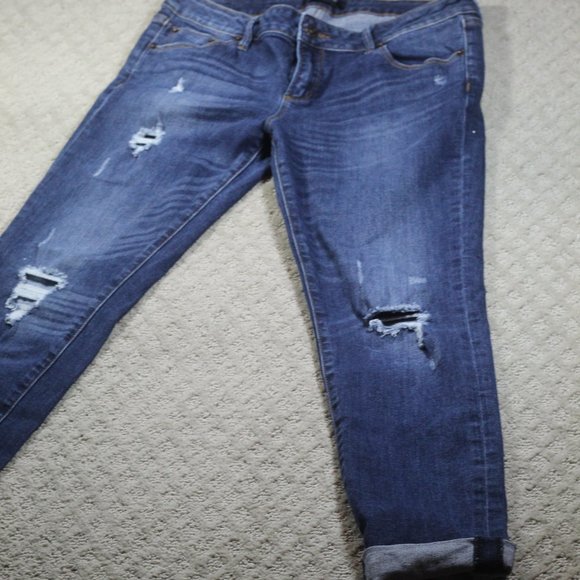 Just USA Size 5 Distressed Blue Jeans - Picture 1 of 8
